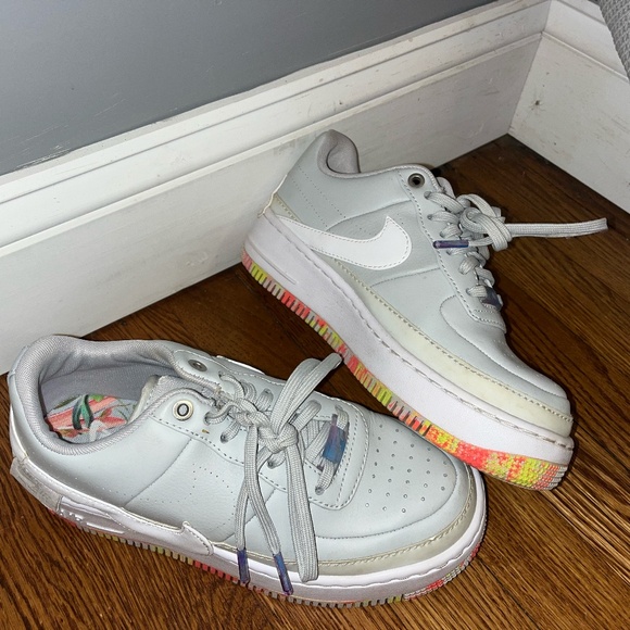 Nike(WMNS) Air Force 1 Jester XX 'Floral' Size 7 - Picture 1 of 3